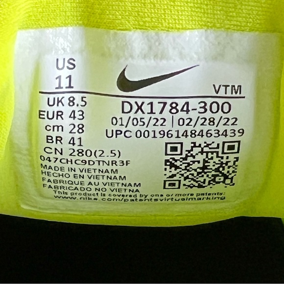 Nike Air VaporMax Plus Atomic Green Tennis Ball Volt - Picture 11 of 12